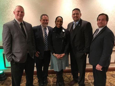 Lt. Governor Juliana Stratton takes photo with Local 54 carpenters